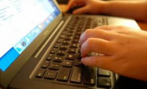 E-MAI – COMO GANHAR DINHEIRO LENDO E-MAILS