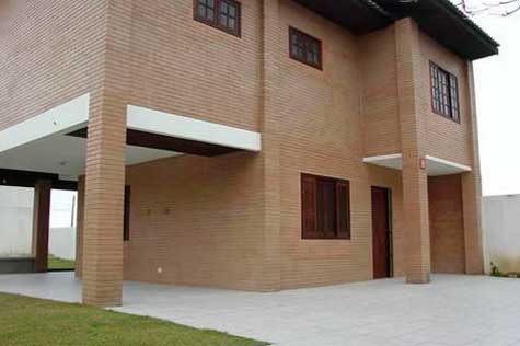 CASA CONSTRUÍDA COM TIJOLOS ECOLÓGICOS CASA CONSTRUÍDA COM TIJOLOS ECOLÓGICOS